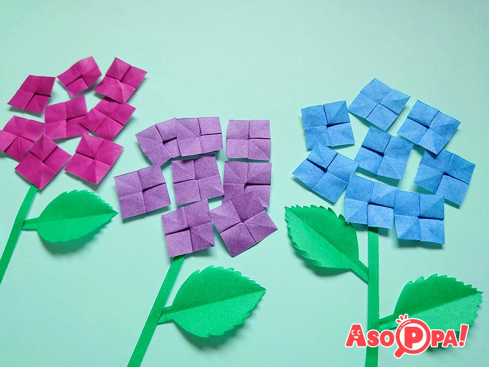 折り紙で作る梅雨の時期に可愛いあじさい 紫陽花 の折り方 折り紙 おりがみ 動画あり Asoppa レシピ あそっぱ