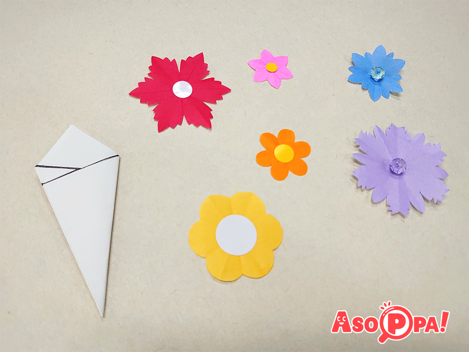 折り紙を6等分に 基本の６枚弁の折り方 折り紙 Asoppa レシピ あそっぱ