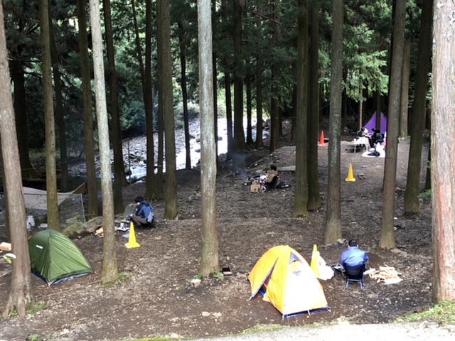 14:30ごろ
下山したところに
キャンプ場あり。